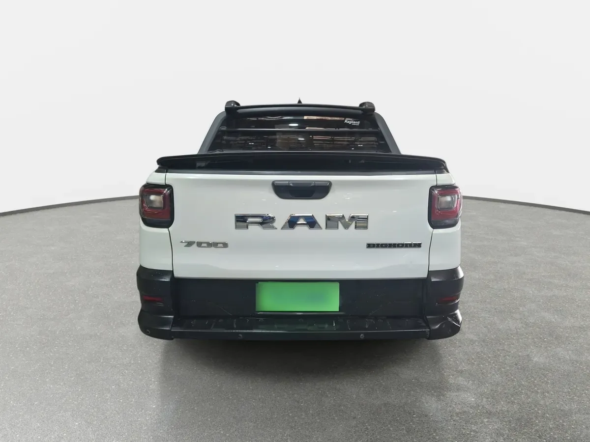 Ram 700 1.4 Bighorn 4x2 Dob. Cab. Mt 4p año 2023