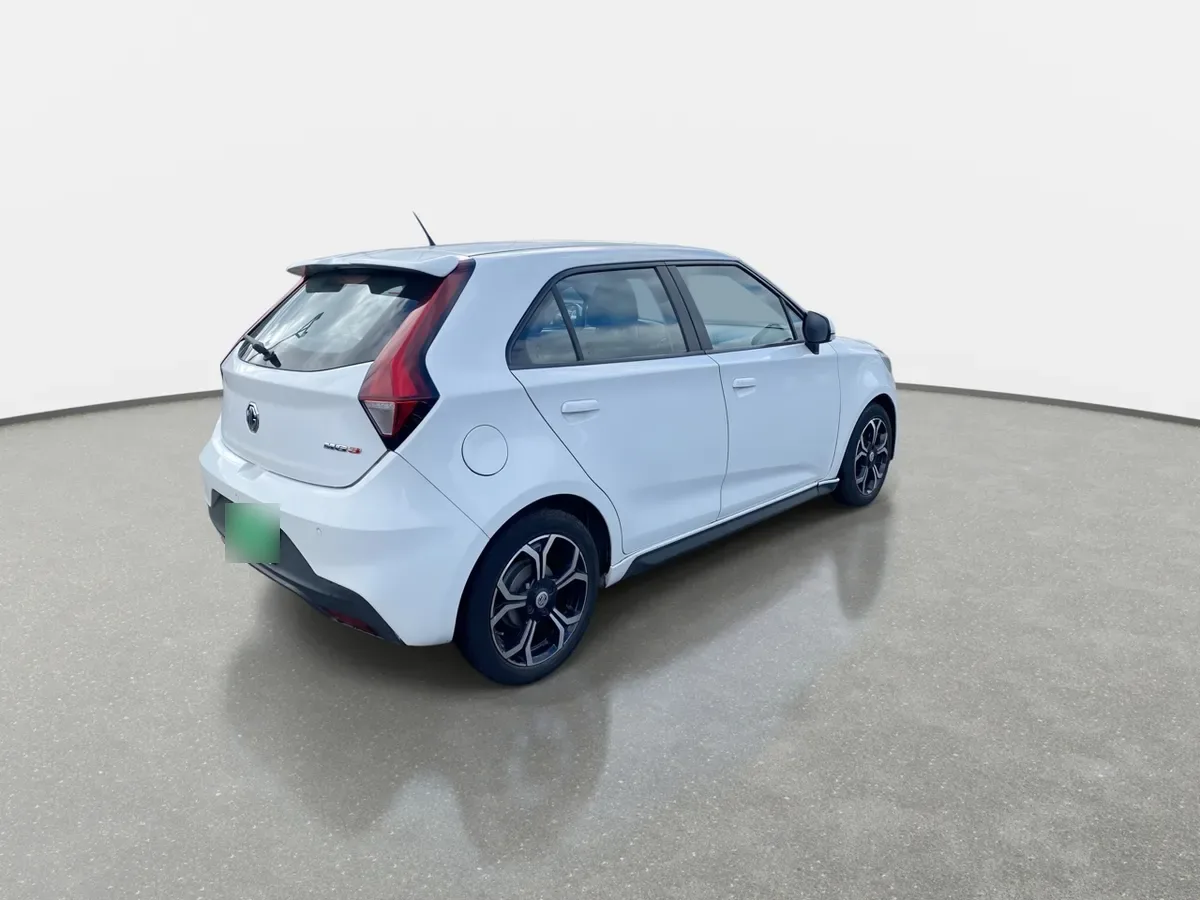 MG 3 1.5 Comfort 4x2 Hb Mt 5p año 2024