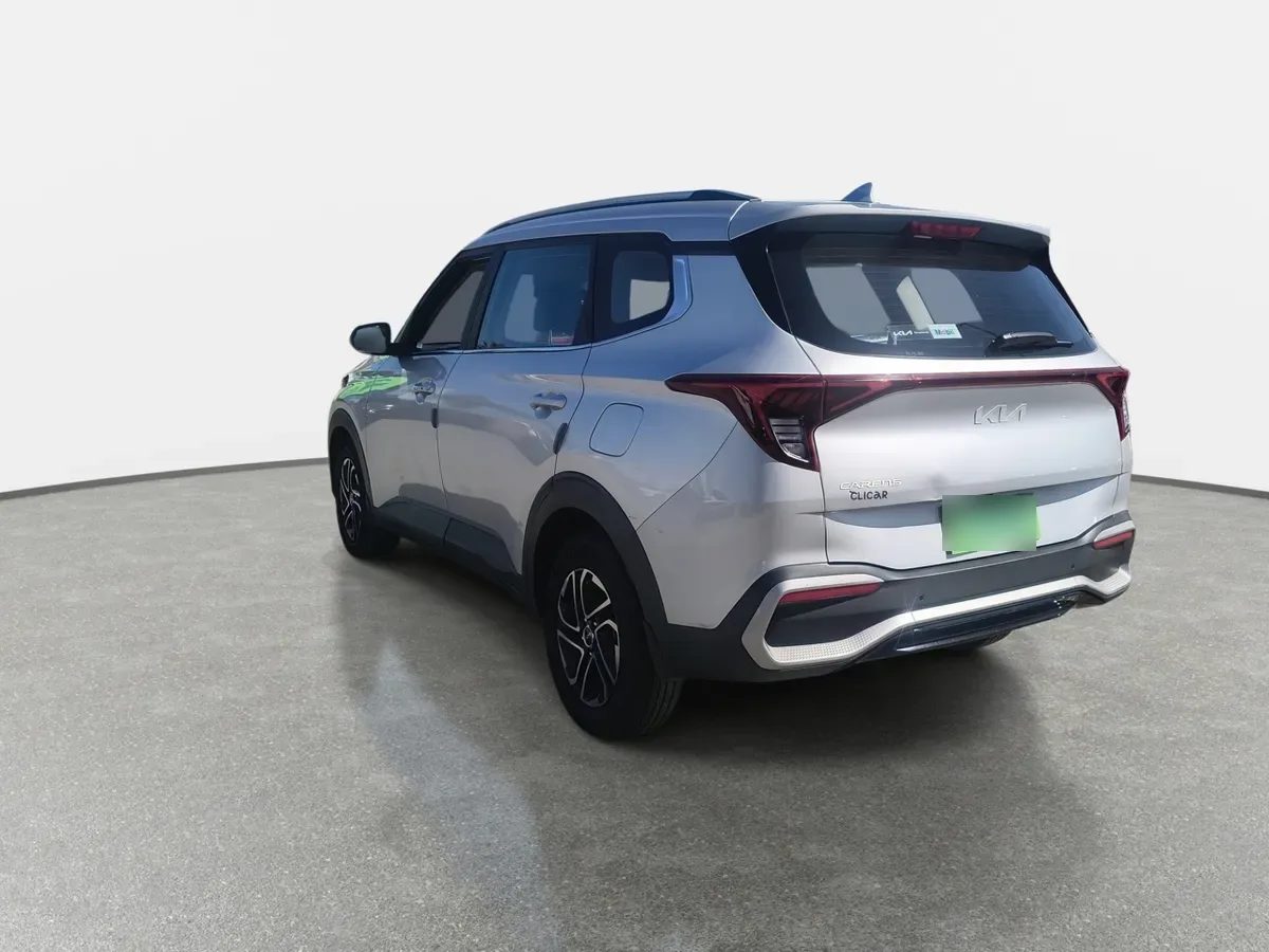 Kia Carens 1.4l Ex Turbo-Gdi Full 4x2 7dct At 5p año 2023