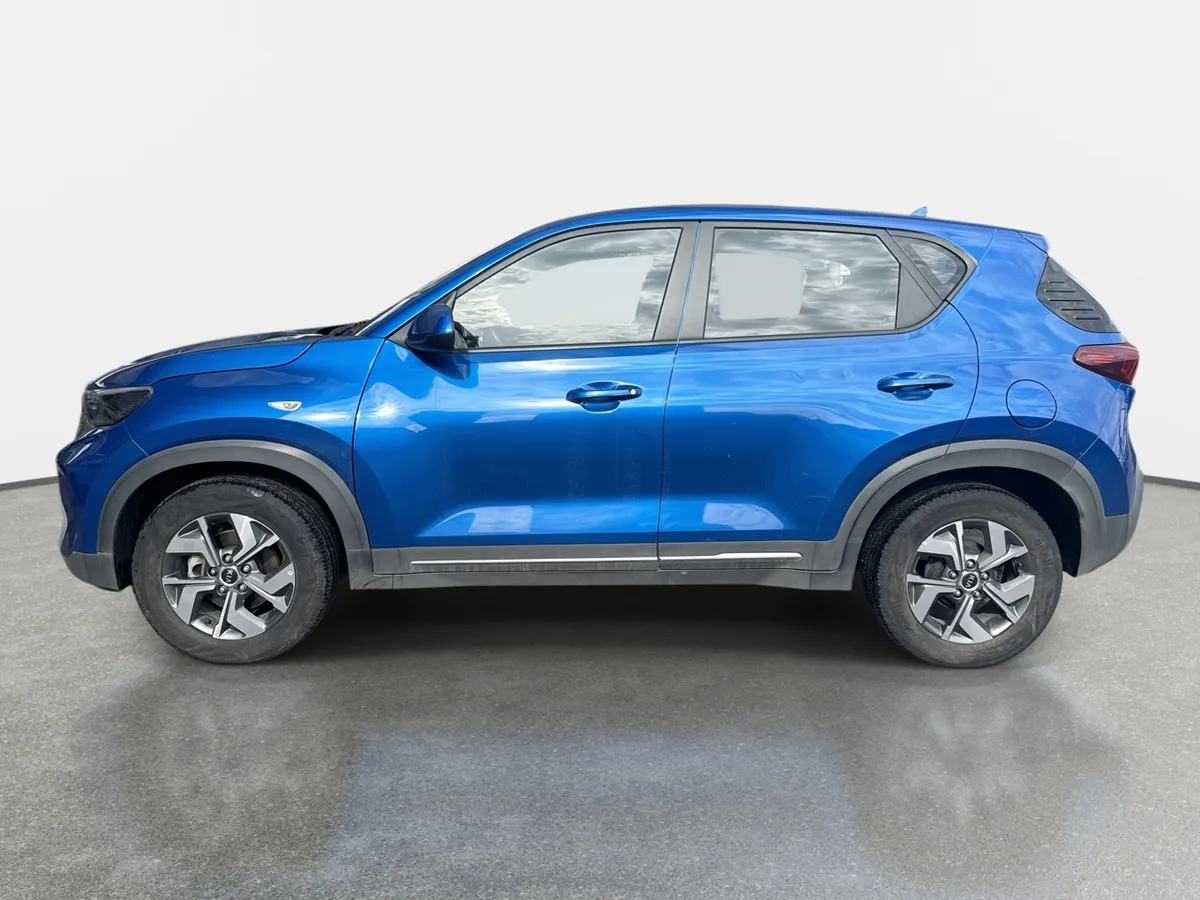 Kia Sonet 1.5 Ex 4x2 6mt 5p año 2022