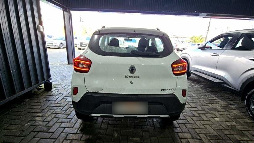 Renault Kwid 1.0 Outsider 4x2 Hb Mt 5p año 2024