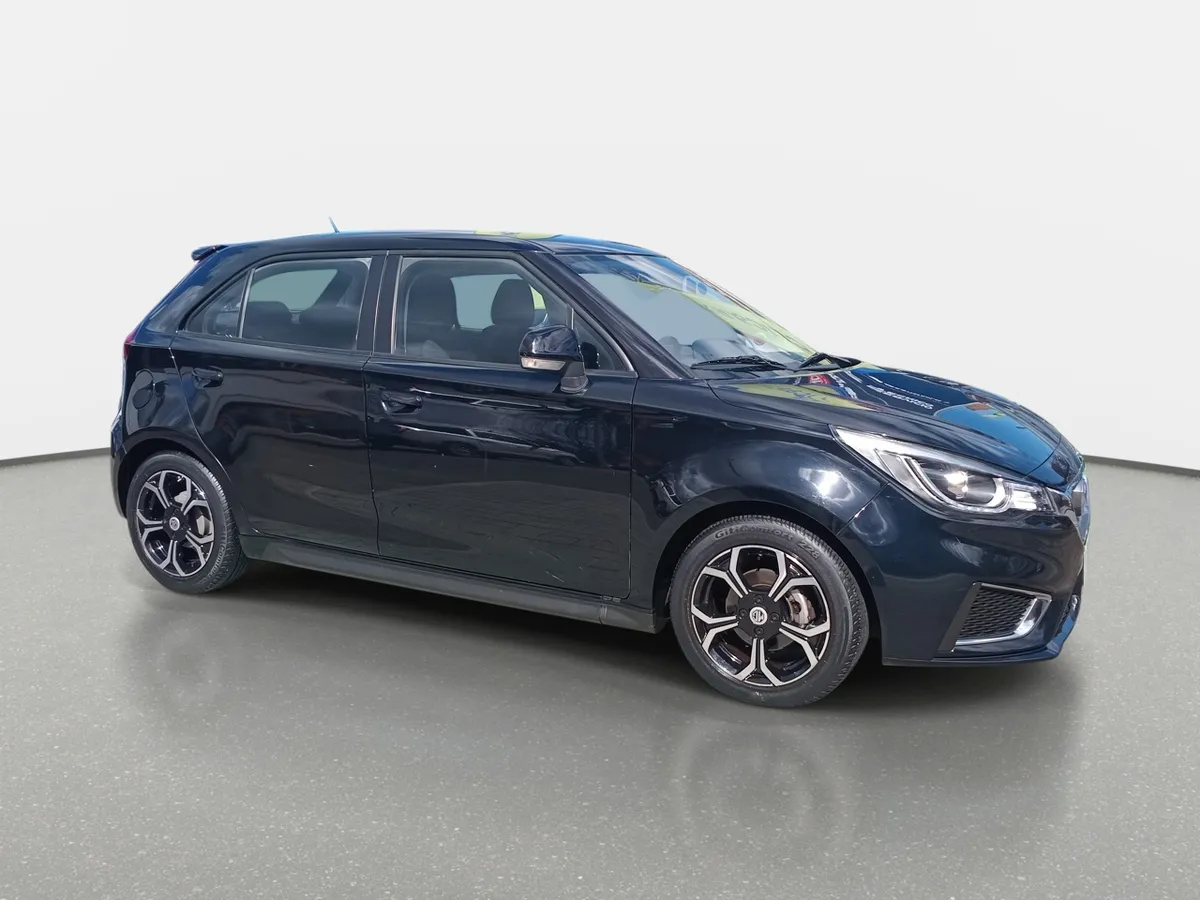 MG 3 1.5 Comfort 4x2 Hb At 5p año 2024