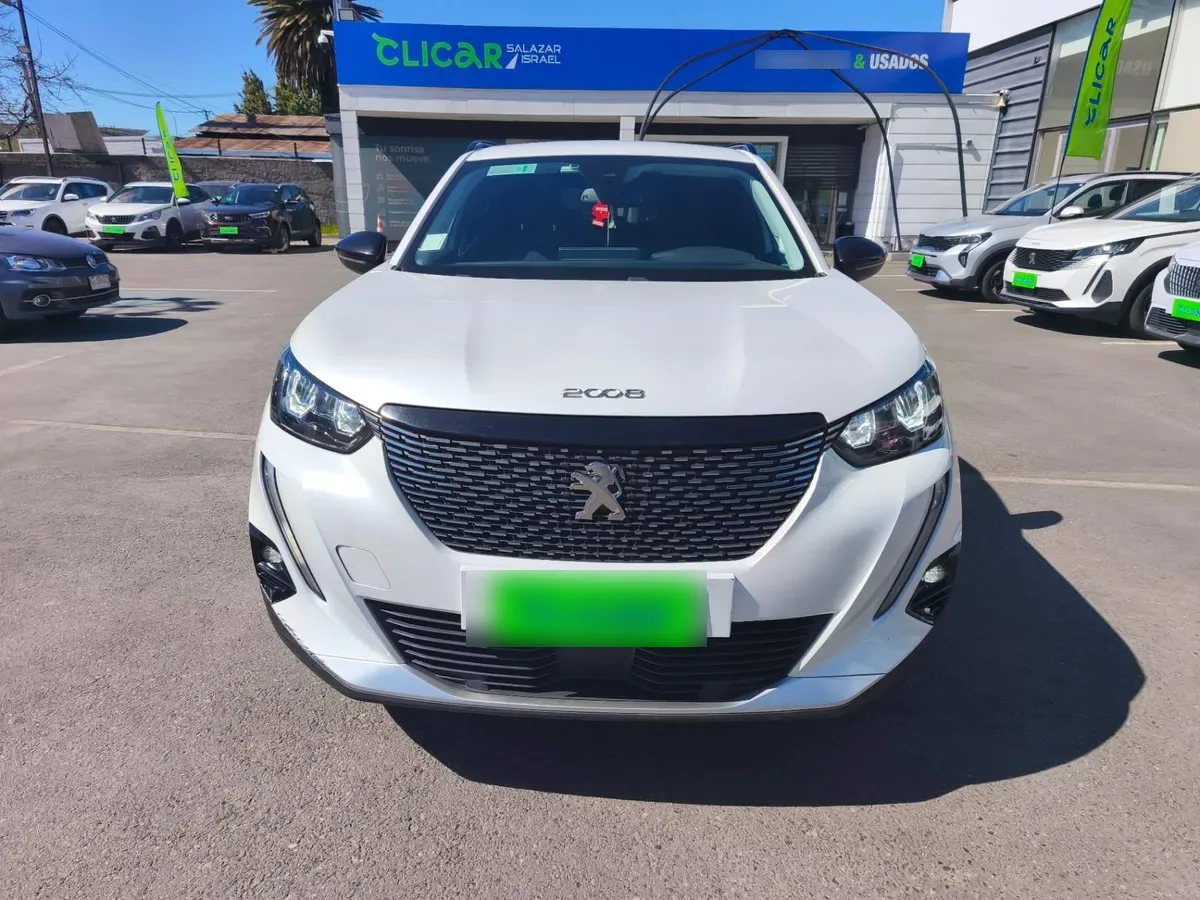 Peugeot 2008 1.2 Allure Puretech 130 4x2 At 5p año 2022