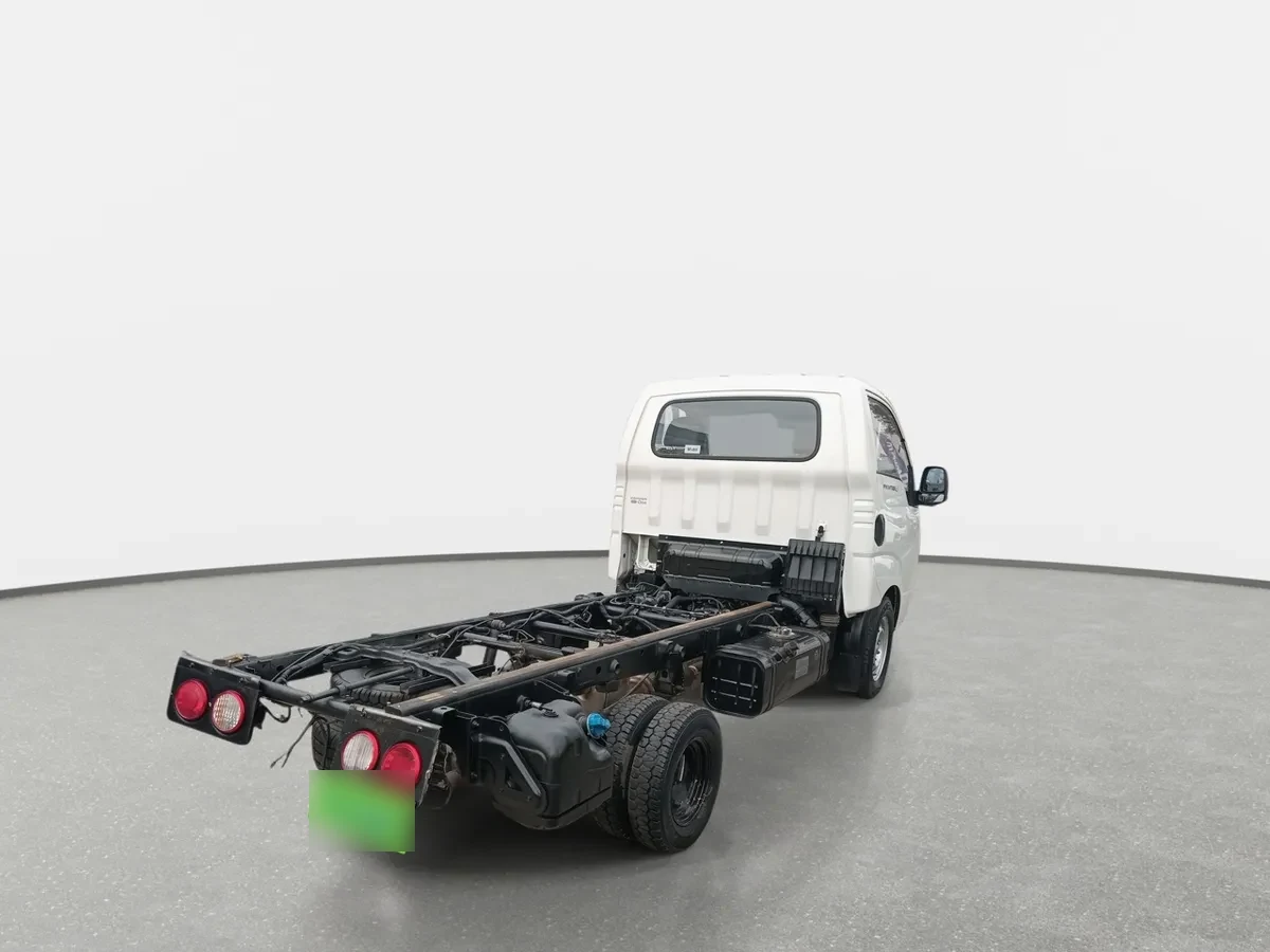 Kia Frontier 2.5 Lx Diesel 4x2 Chasis Av 6mt 2p año 2024