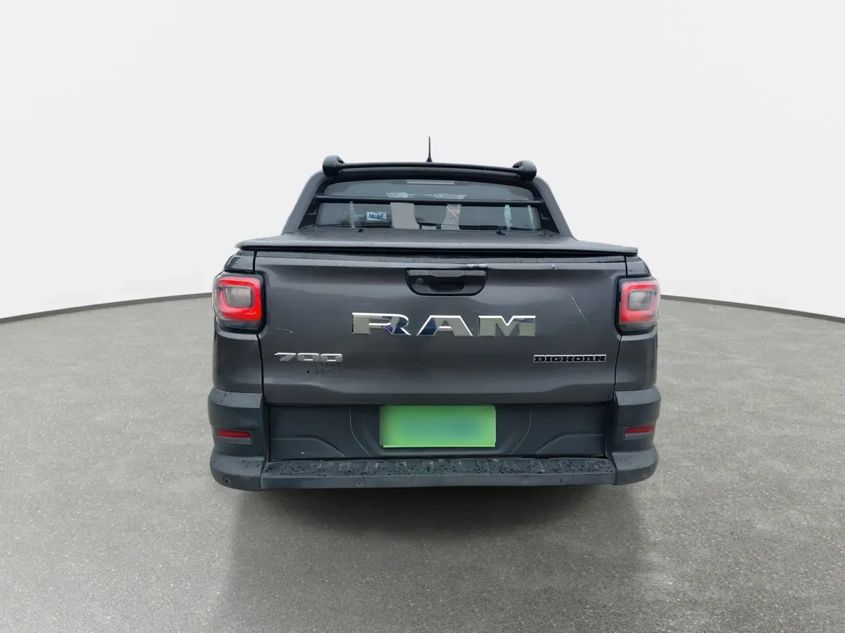 Ram 700 1.3 Bighorn 4x2 Dob. Cab. Mt 4p año 2024