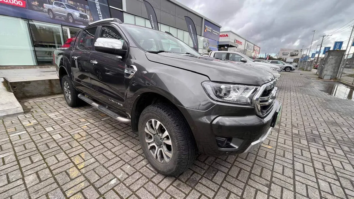 Ford Ranger 3.2 Ltd 4x4 Diesel Dob. Cab. At 4p año 2023