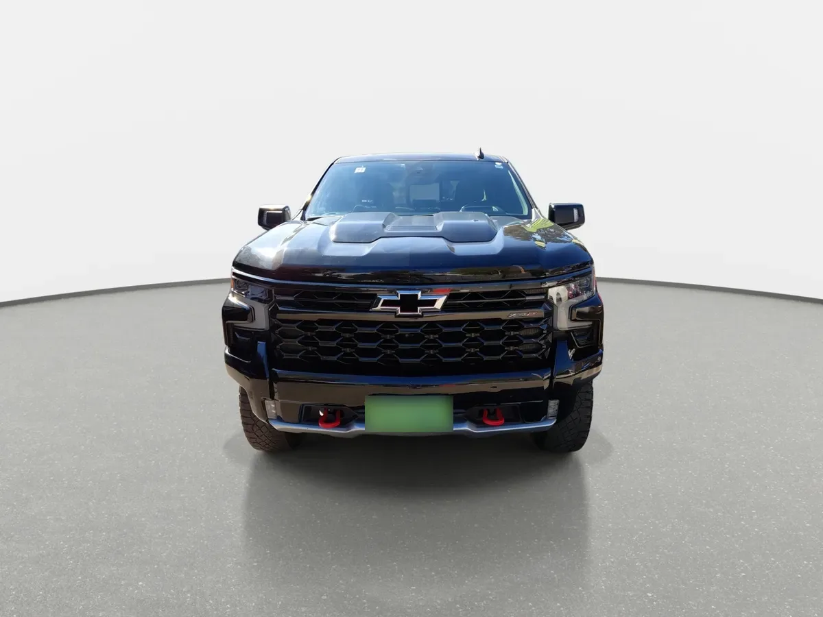 Chevrolet Silverado 6.2 Zr2 4x4 At 4p año 2023