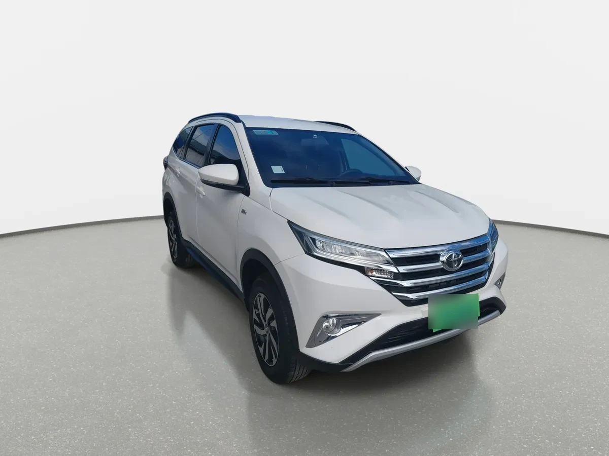 Toyota Rush 1.5 Xei 4x2 Mt 5p año 2023
