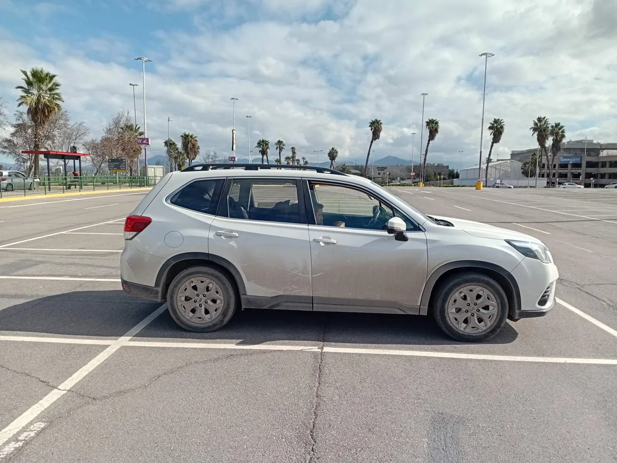 Subaru Forester 2.0i X Awd At 5p año 2023
