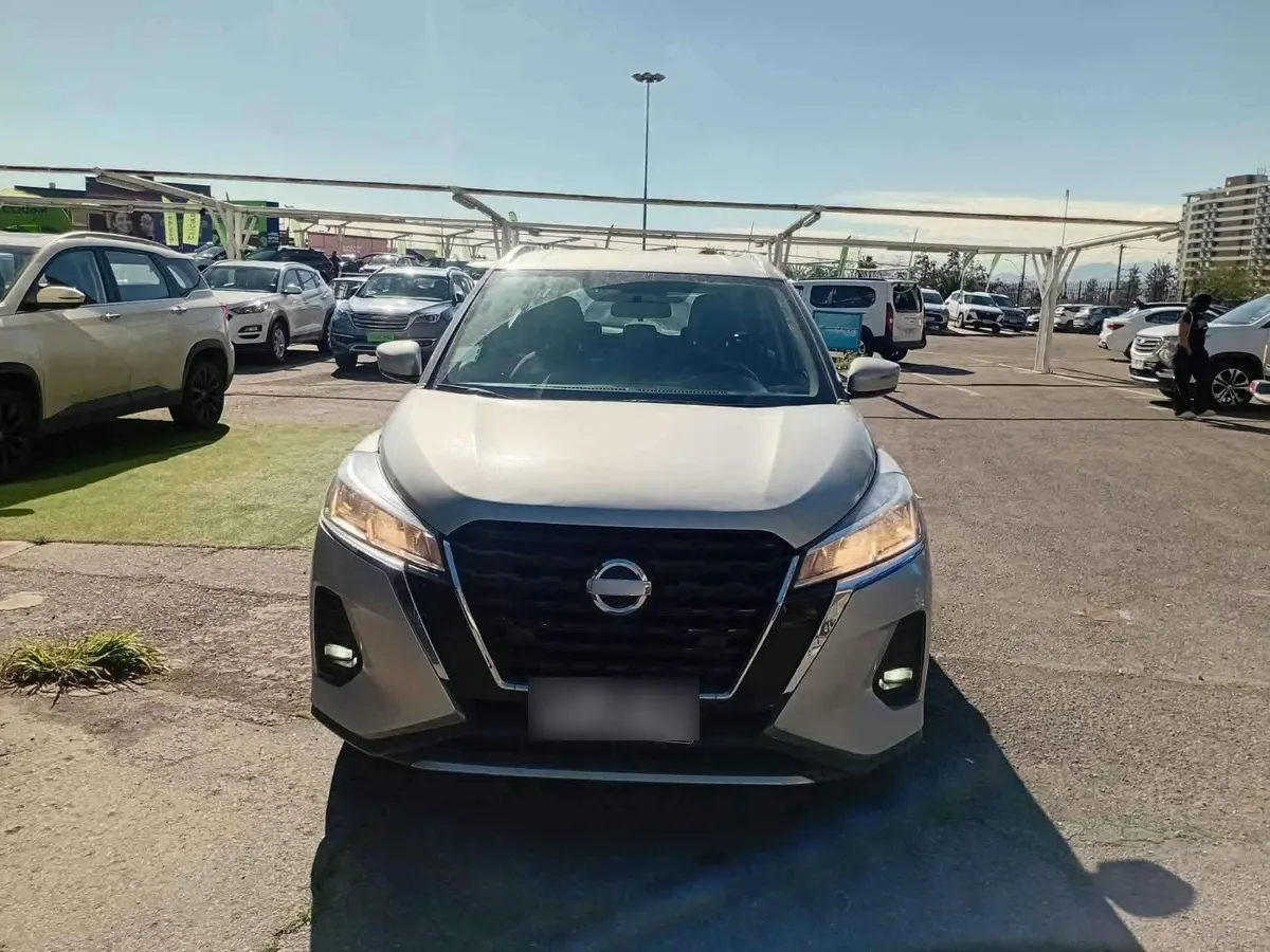 Nissan Kicks 1.6 Sense 4x2 Mt 5p año 2022