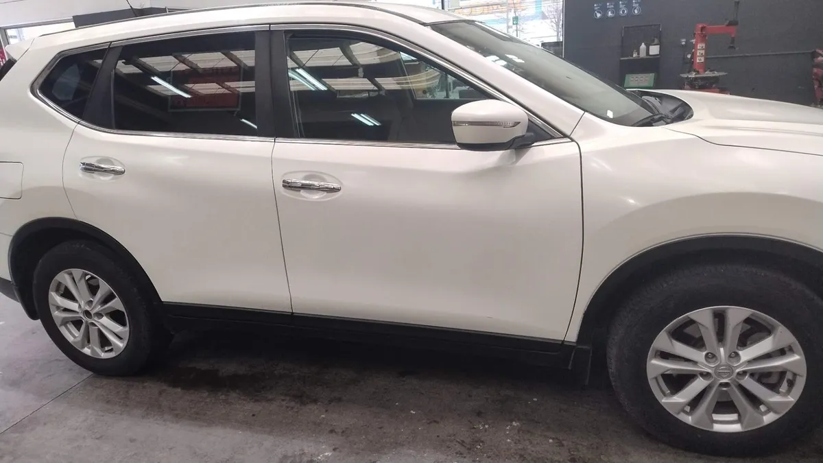 Nissan X-Trail 2.5 Sense 4x2 3f Cvt At 5p año 2017