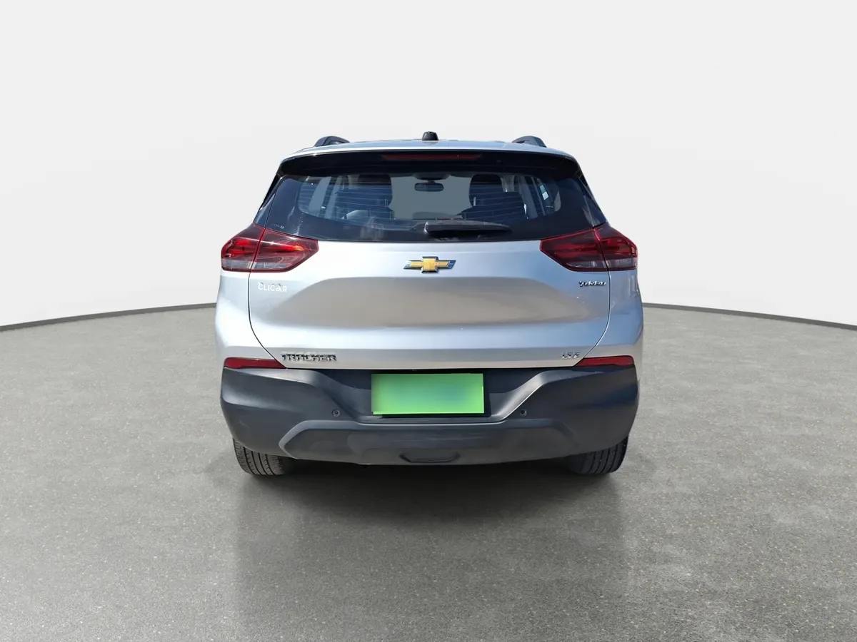 Chevrolet Tracker 1.2t Ls Fwd Mt 5p año 2022