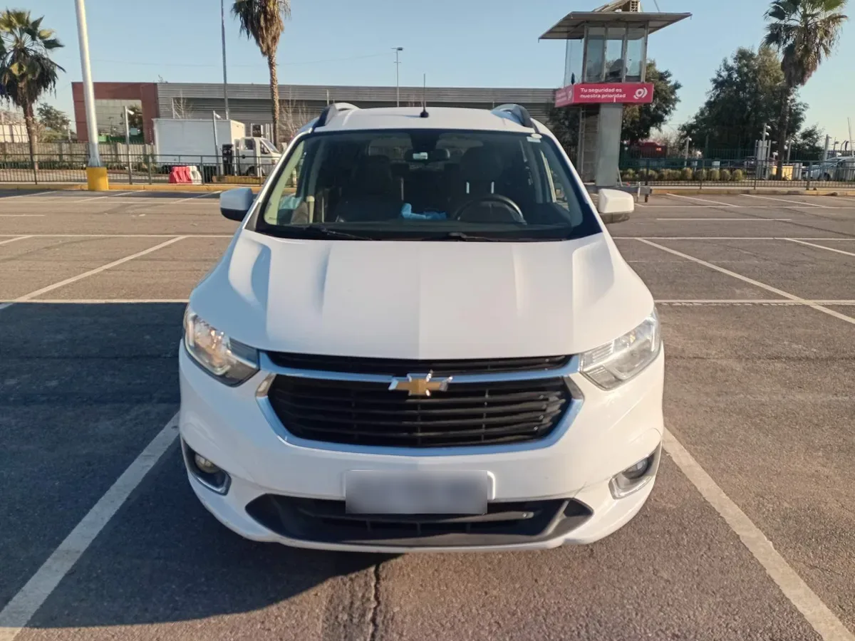 Chevrolet Spin 1.8 Premier 4x2 Mt 5p año 2023