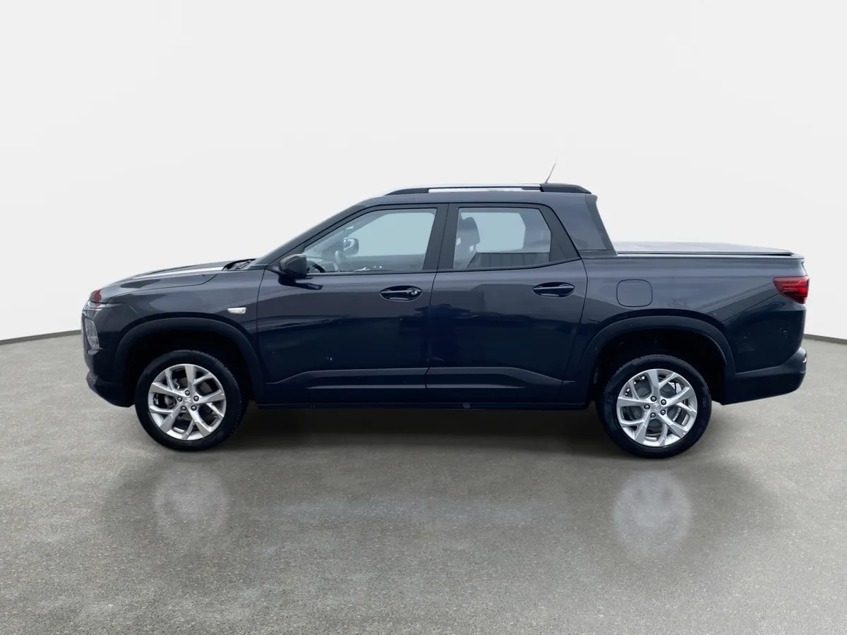 Chevrolet Montana 1.2t Ltz S 4x2 At 4p año 2025