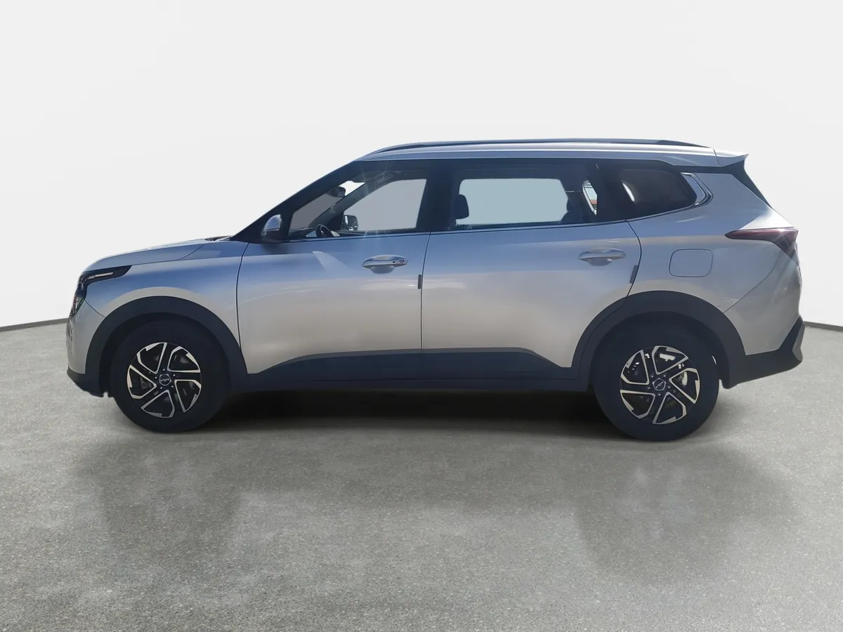 Kia Carens 1.4l Ex Turbo-Gdi Full 4x2 7dct At 5p año 2023