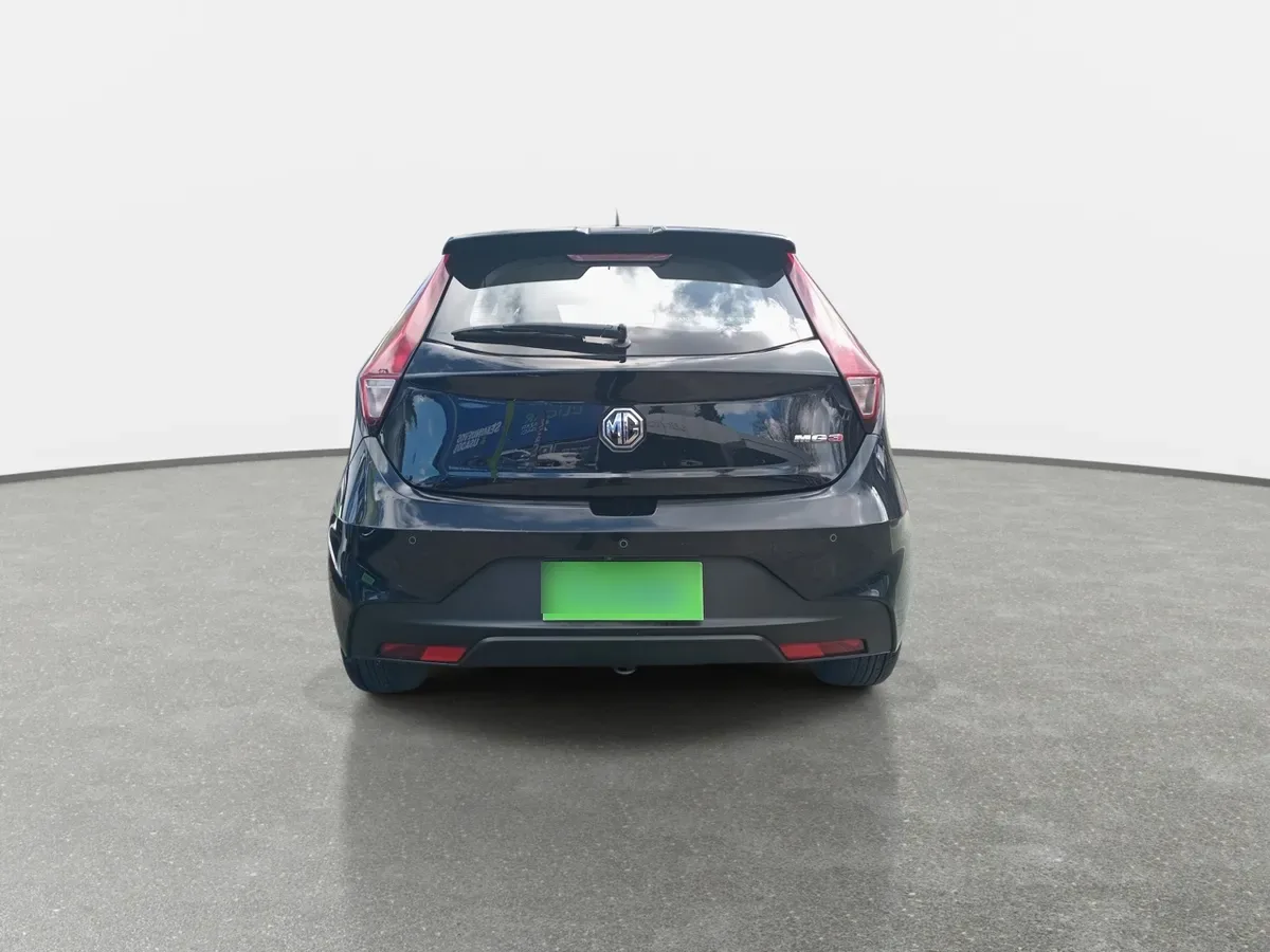 MG 3 1.5 Comfort 4x2 Hb At 5p año 2024