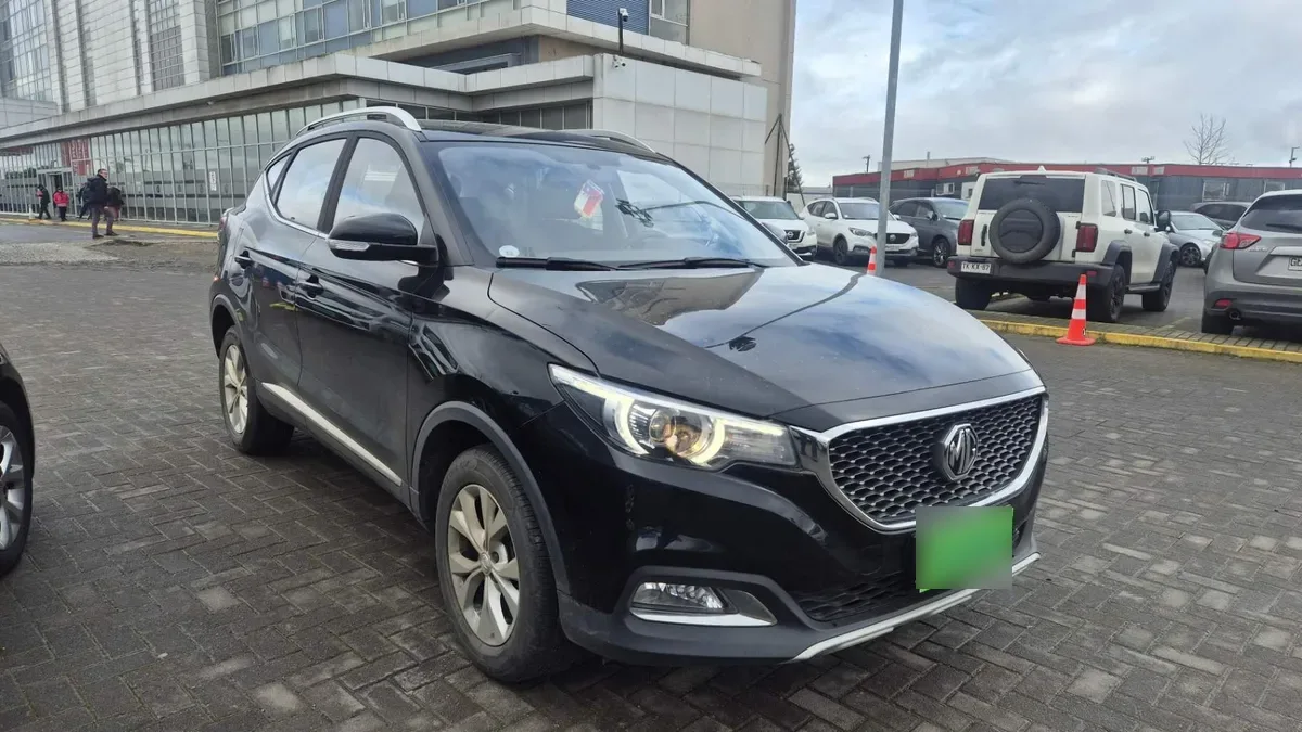 MG Mg Zs 1.5 Std 4x2 Mt 5p año 2023