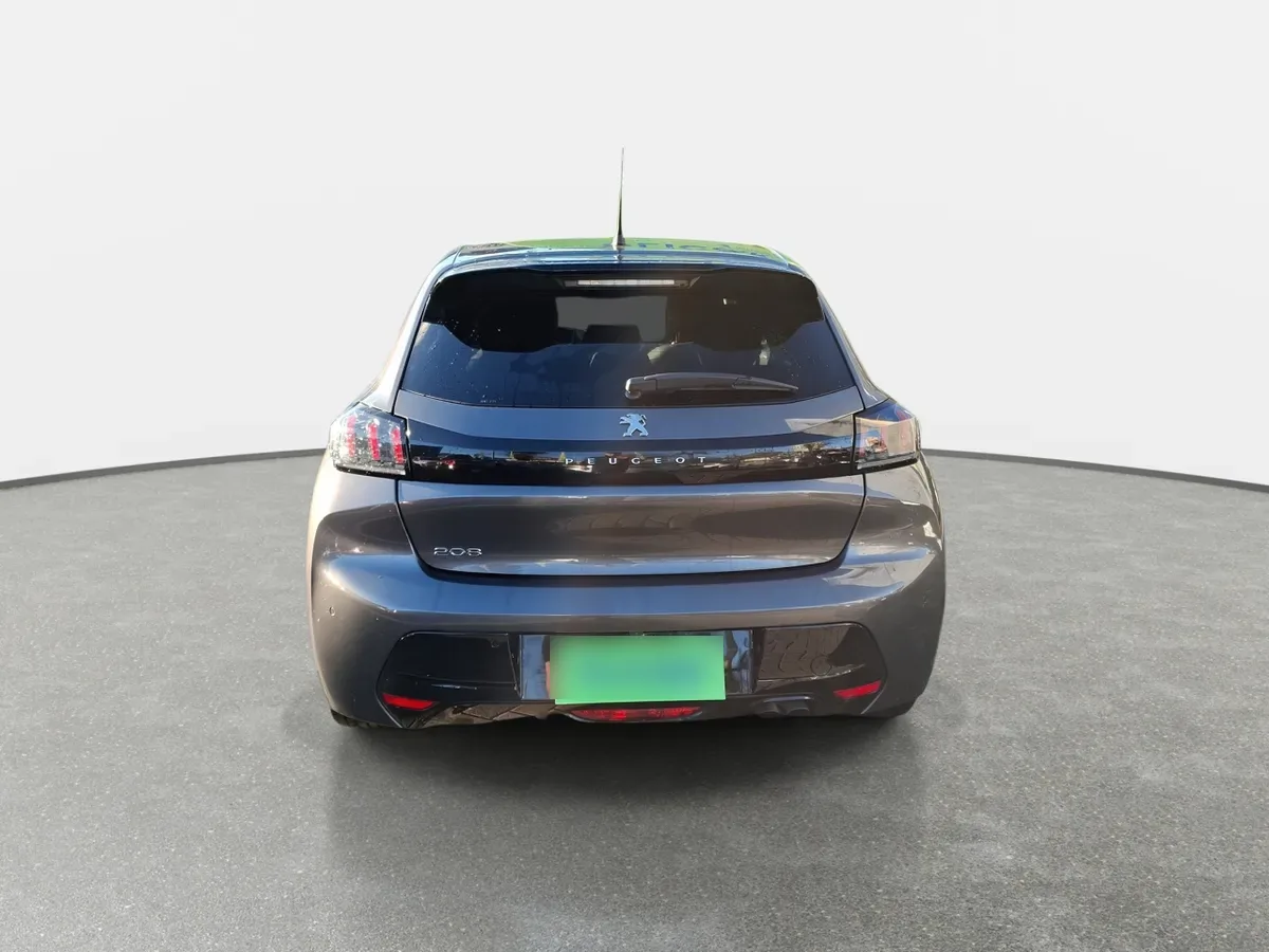 Peugeot 208 1.2 Puretech Allure Pack 4x2 130 Eat8 5p año 2022