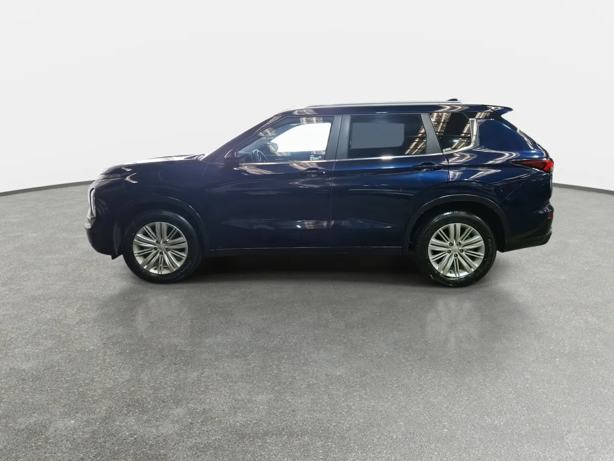 Mitsubishi Outlander 2.5 Gl P 4x2 At 5p año 2024