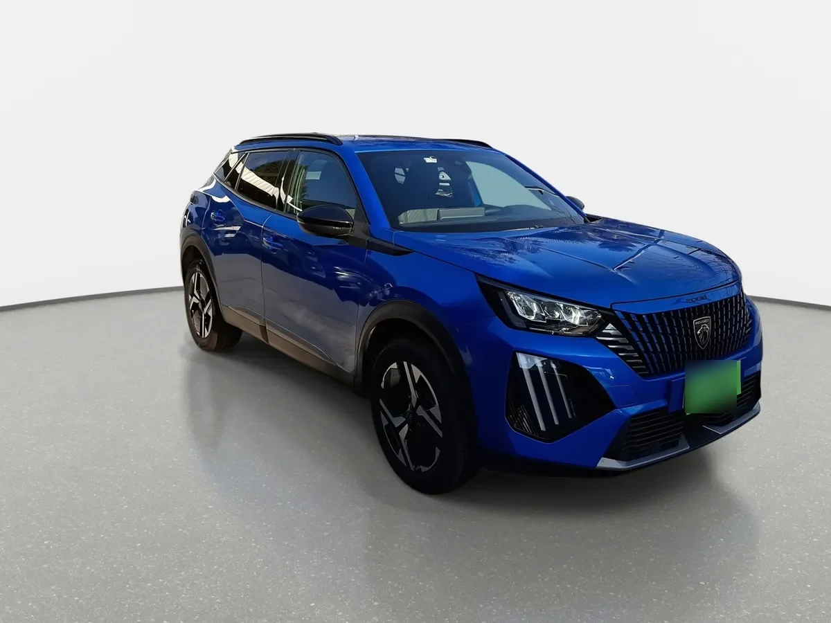 Peugeot 2008 1.2 Allure Pack Puretech 130hp 4x2 Eat8 5p año 2025