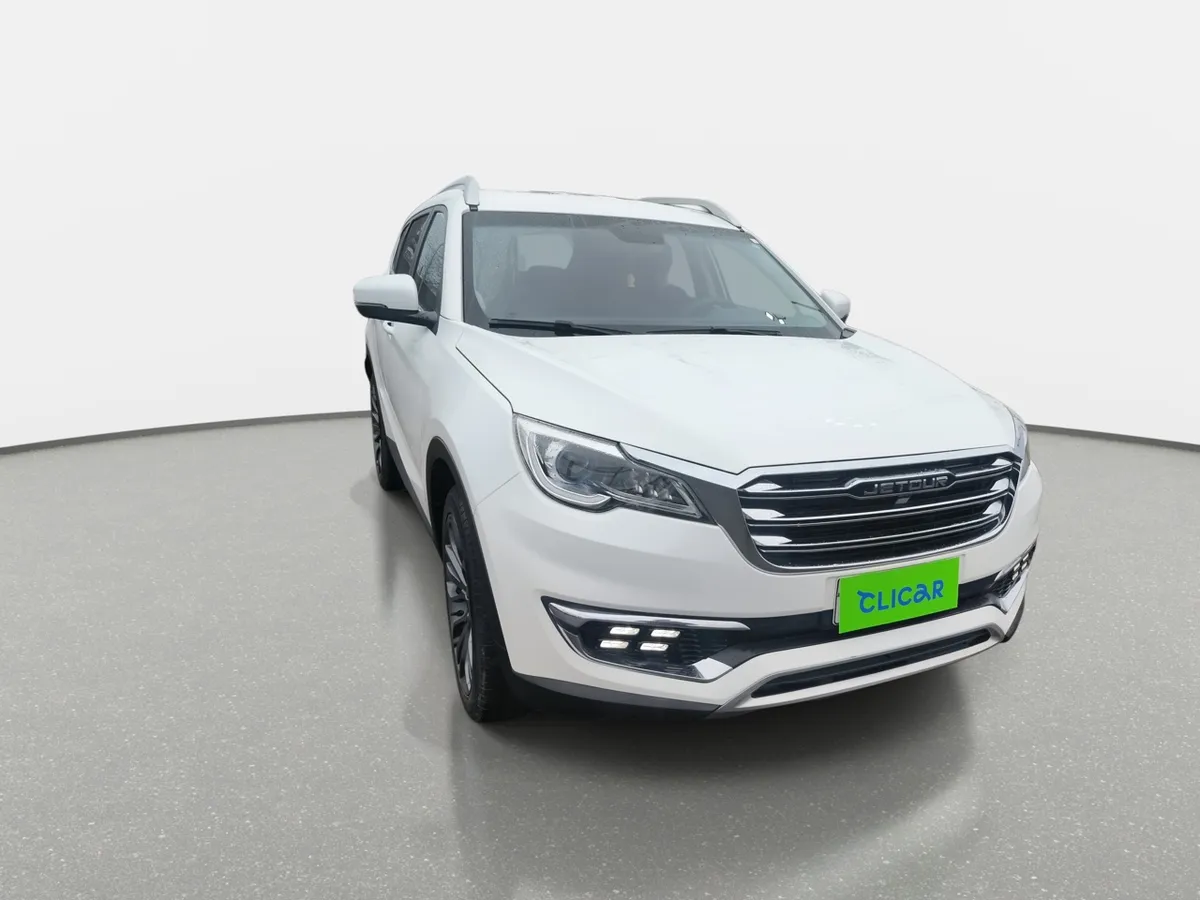 Jetour X70 1.5t Gl 4x2 Mt 5p año 2024