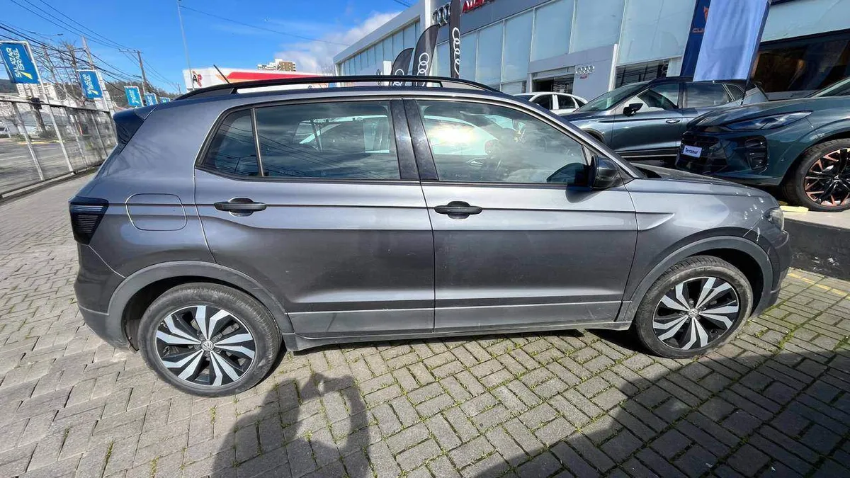 Volkswagen T-Cross 1.6 Comfortline 4x2 110 Hp At 5p año 2021