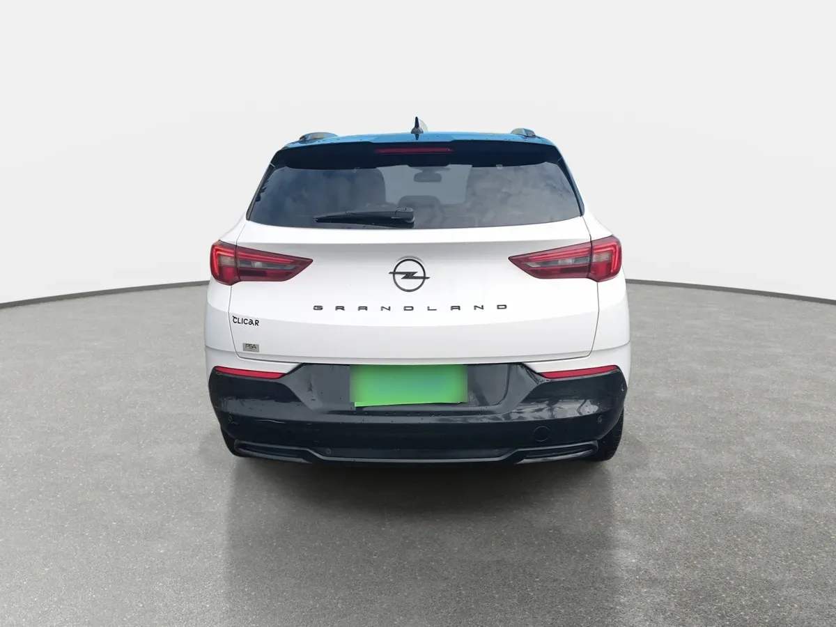 Opel Grandland 1.2t Gs Line 4x2 Mt 5p año 2024