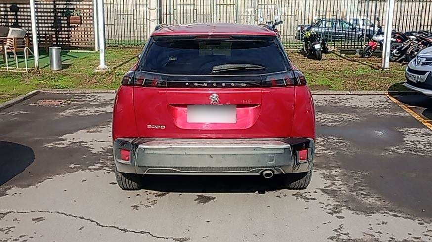 Peugeot 2008 1.2 Allure Bluehdi Diesel 4x2 130 At 5p año 2021