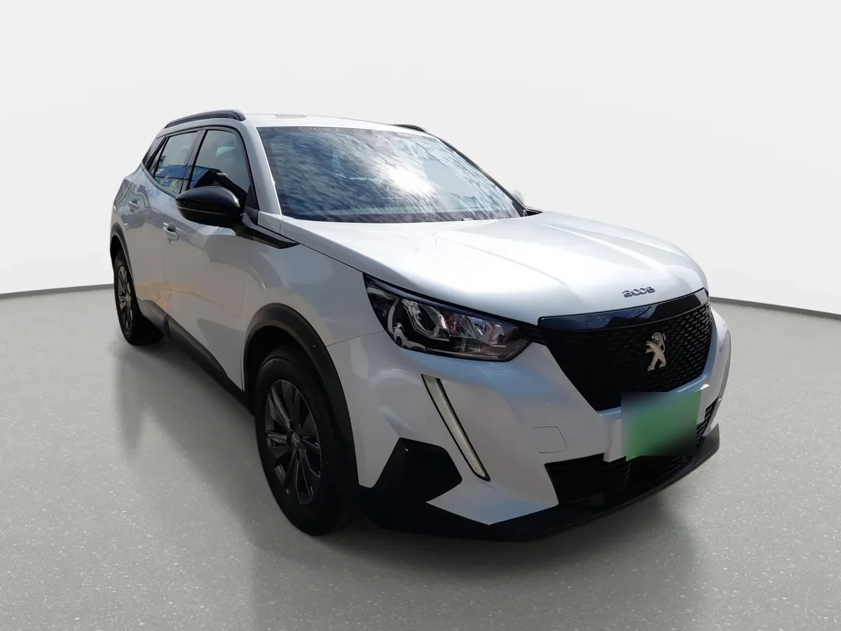 Peugeot 2008 1.5 Active Bluehdi Diesel 100 4x2 Mt 5p año 2023