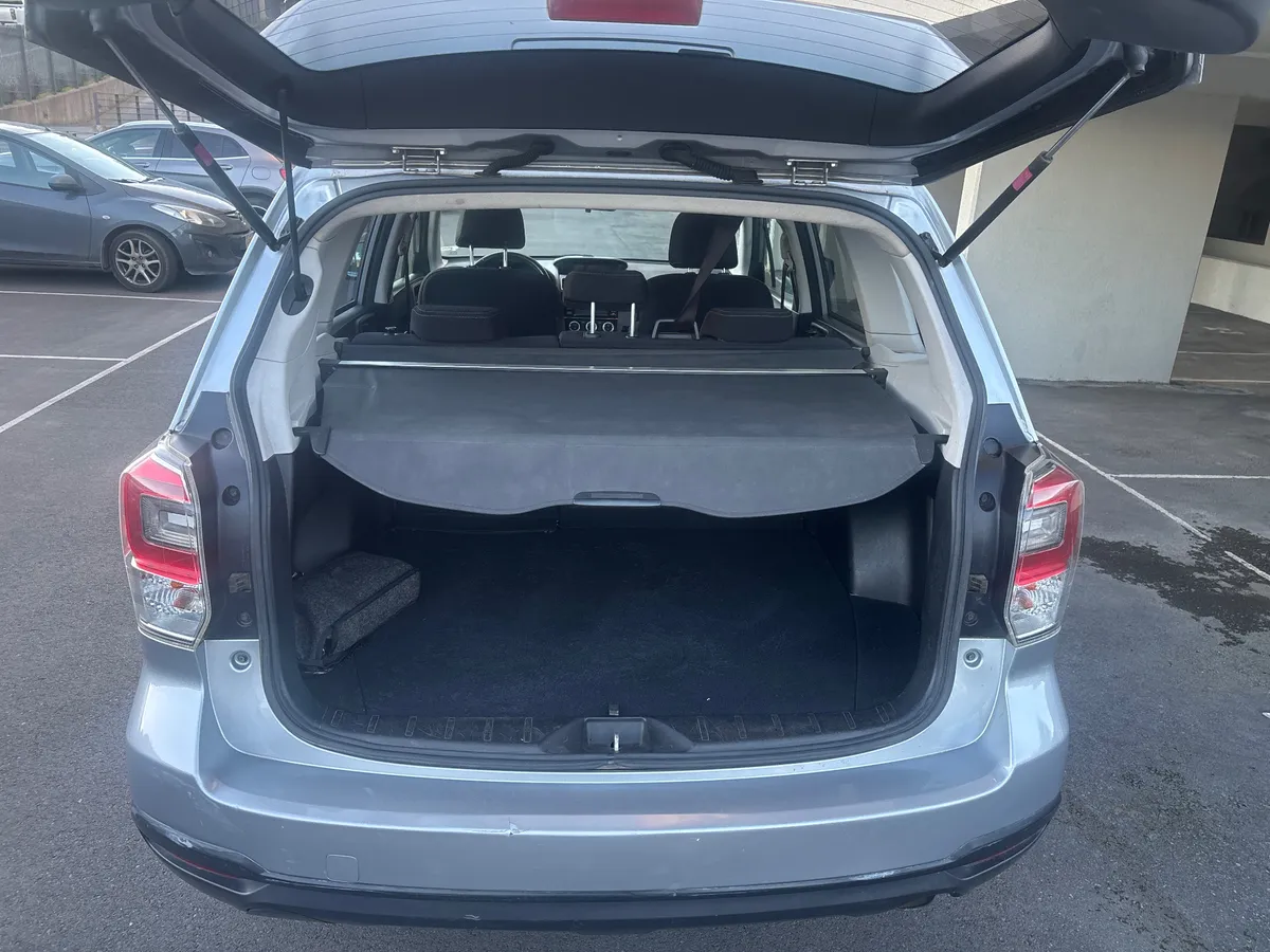 SUBARU FORESTER 2.0 X At 4x4 Diesel año 2018