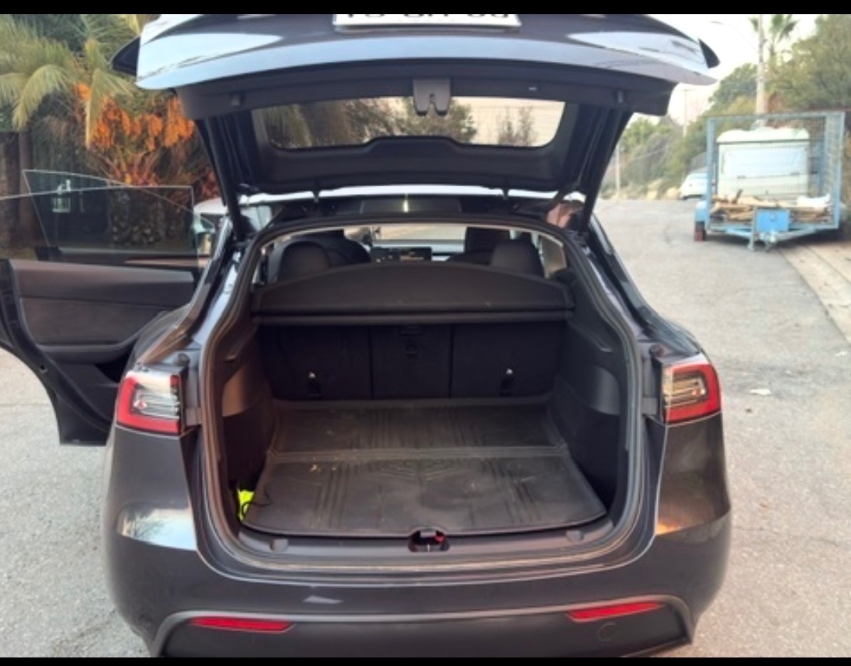 TESLA MODEL Y 0.0 Performance At 4x4 Electrico año 2025