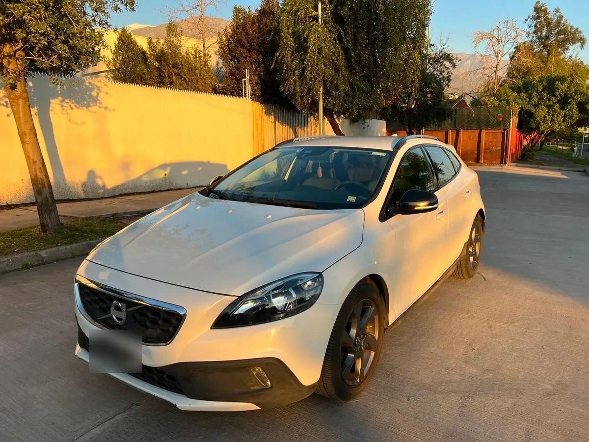 VOLVO V40 1.6 T4 Comfort At año 2014