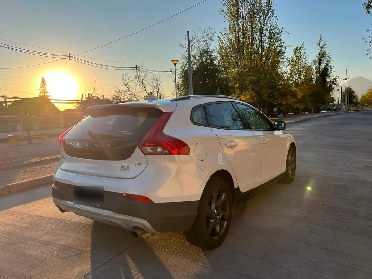 VOLVO V40 1.6 T4 Comfort At año 2014