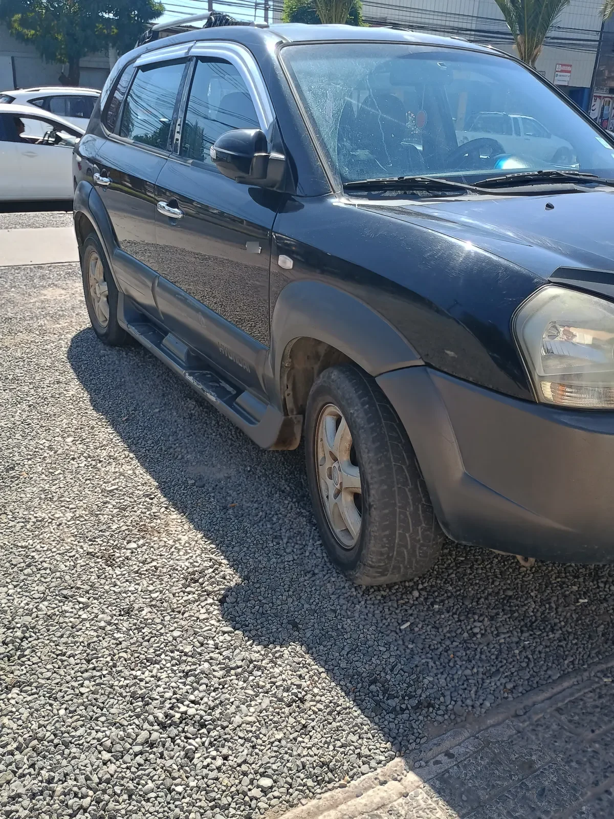 HYUNDAI TUCSON 2.0 Gl 4x2 Mt año 2006