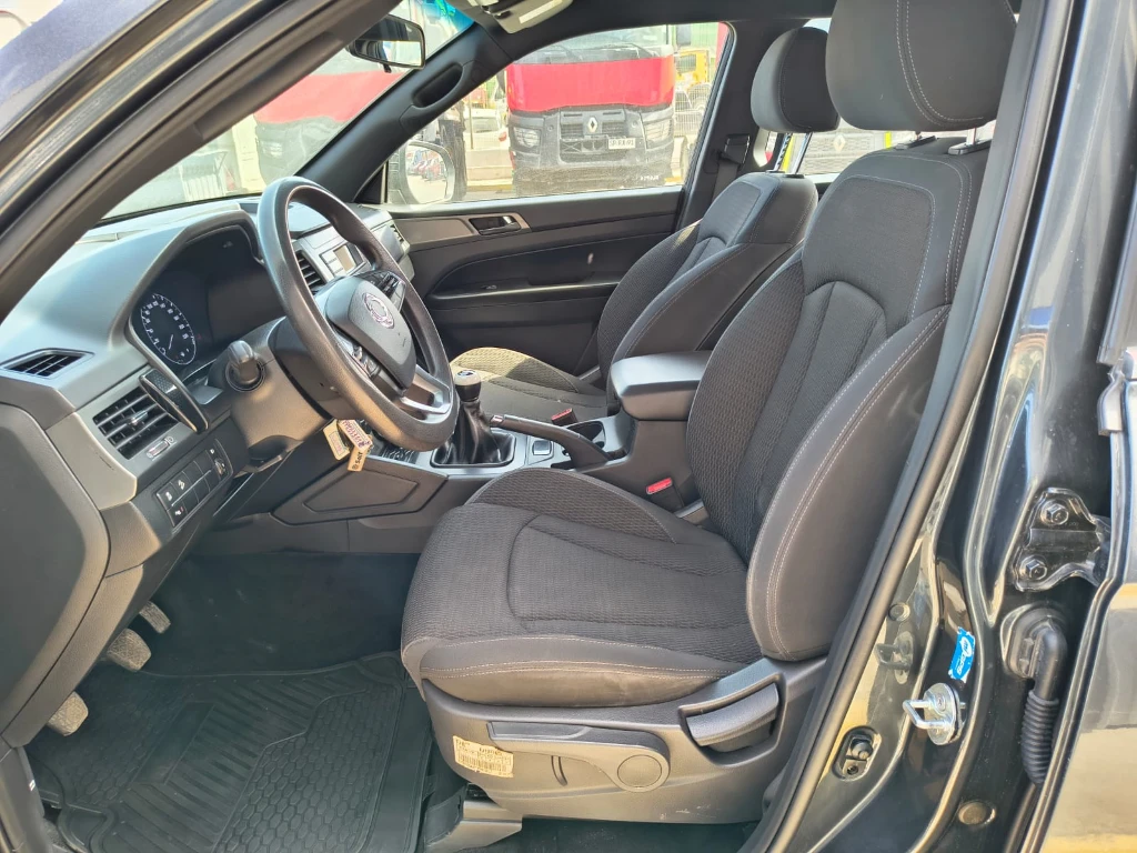 Ssangyong Grand Musso 2.2 4x2 Mt Full-Ql612 año 2023