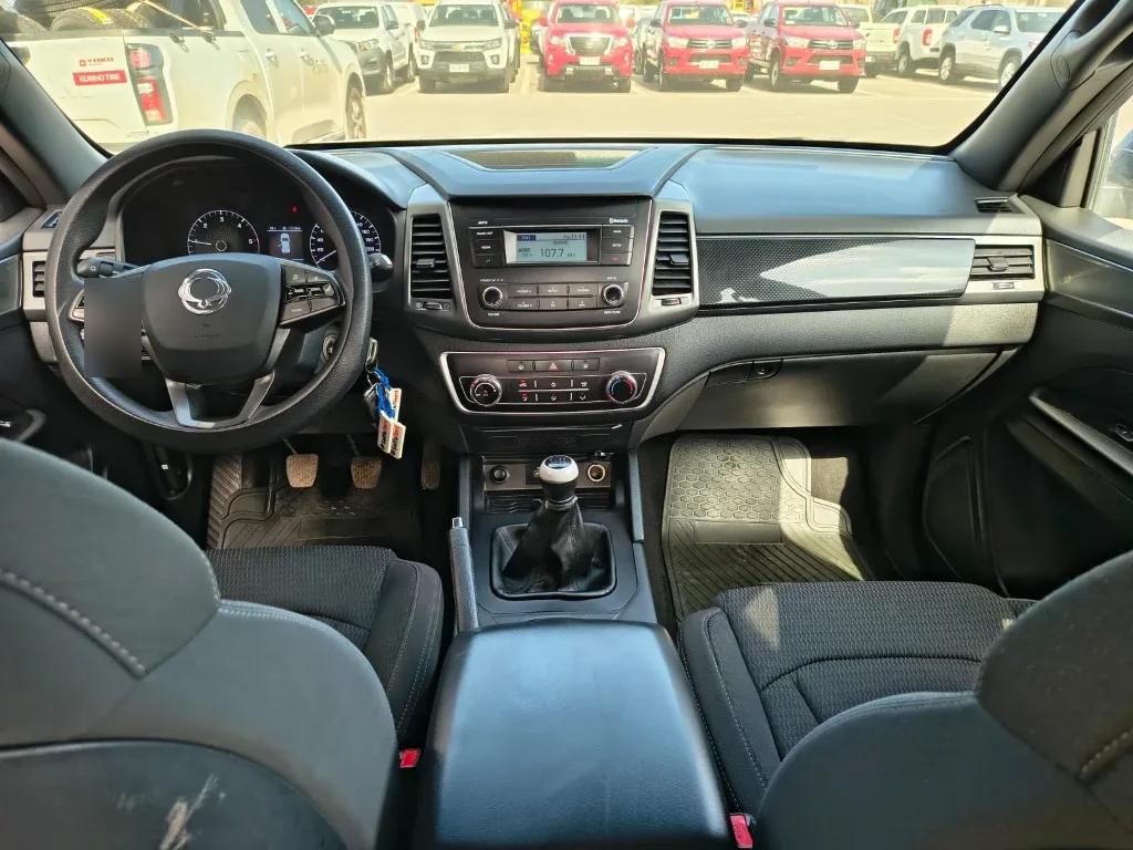 Ssangyong Grand Musso 2.2 4x2 Mt Full-Ql612 año 2023