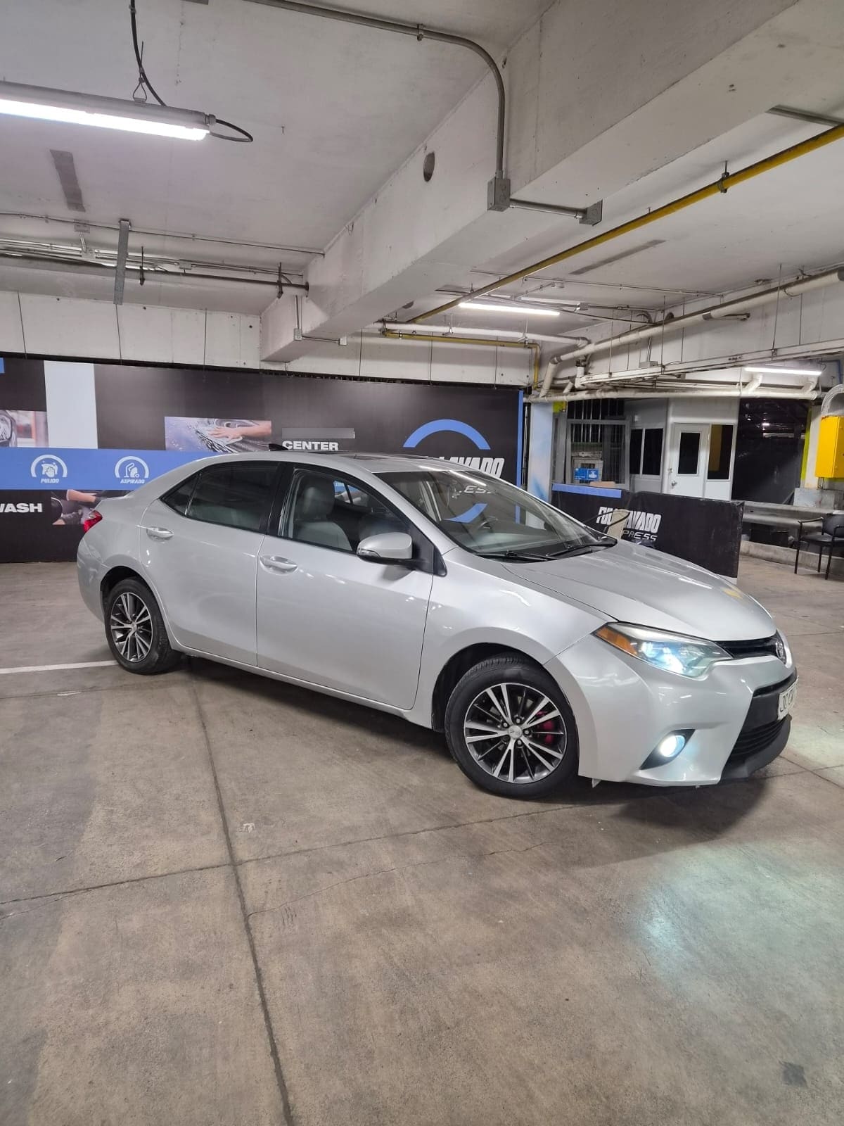 TOYOTA COROLLA 1.8 Sdn Gli 172mg0 Mt año 2017