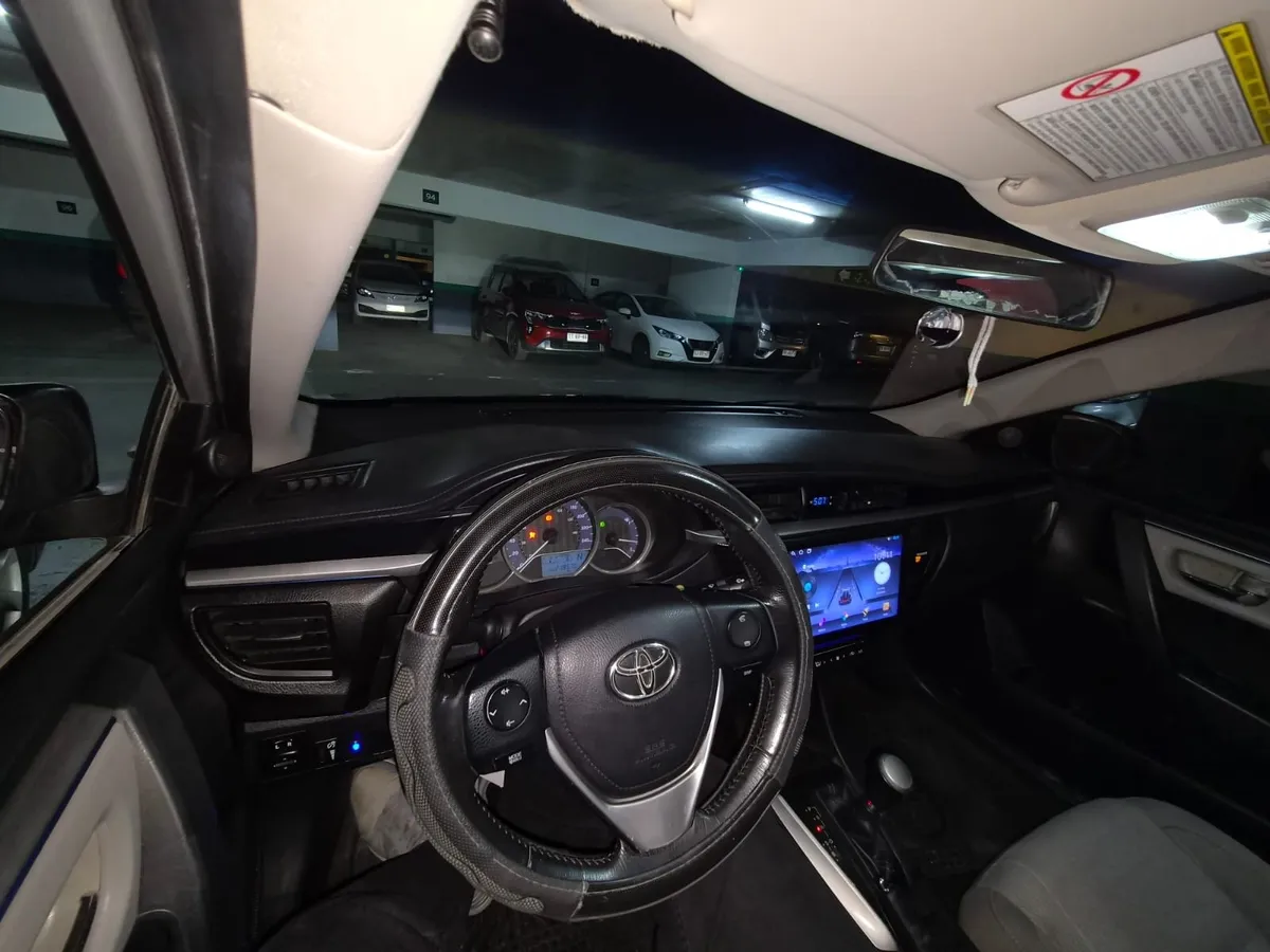 TOYOTA COROLLA 1.8 Sdn Gli 172mg0 Mt año 2017