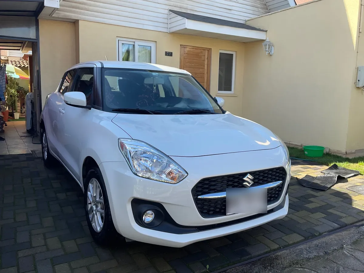 SUZUKI SWIFT 1.2 Gl Mt año 2022