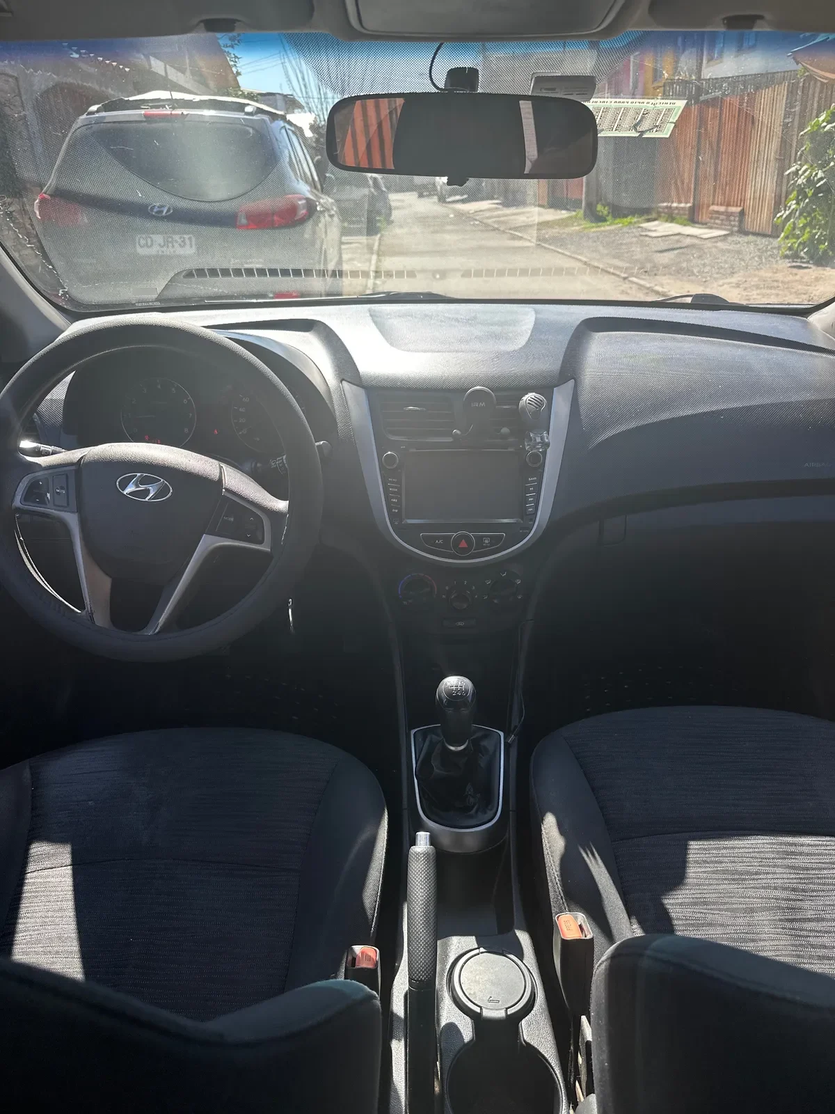 Hyundai Accent 1.4 Rb Gl 2ab Ac Abs At año 2016