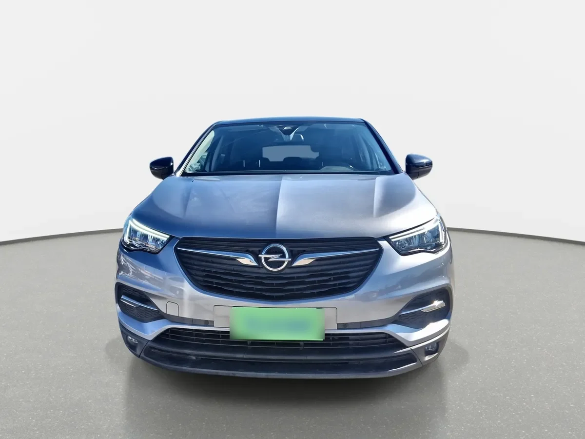 Opel Grandland 1.2t Gs Line 4x2 Mt 5p año 2022