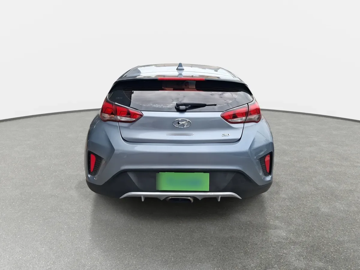 Hyundai Veloster 2.0 Value 4x2 Js Mt 4p año 2019