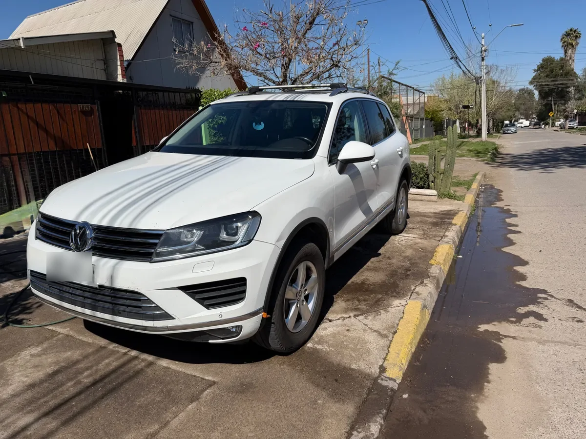 VOLKSWAGEN TOUAREG 3.0 V6 Tdi Nav At Diesel año 2017