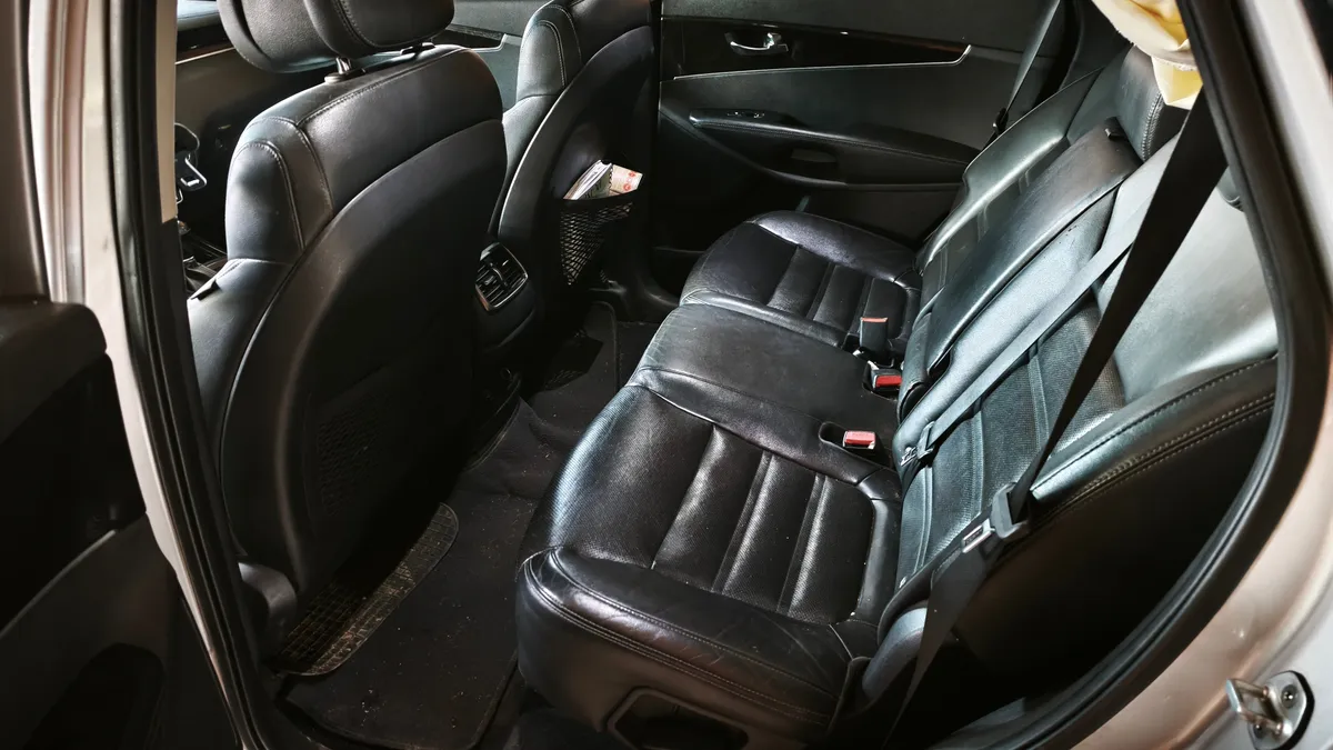 KIA MOTORS SORENTO 2.2 Ex Full At 4x4 Diesel año 2016