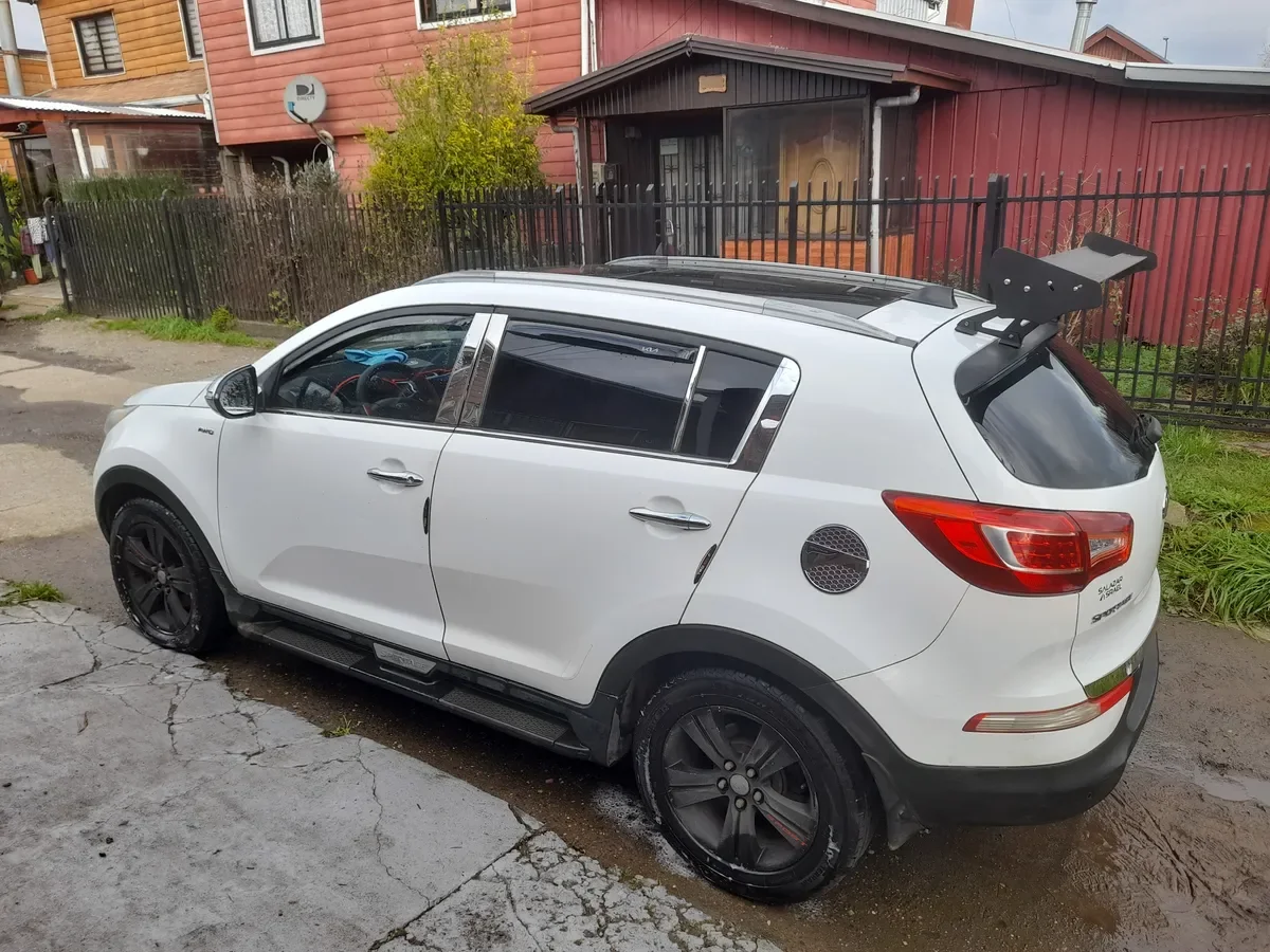 KIA MOTORS SPORTAGE 2.0 Lx Ac Dab Abs Mt 4x4 año 2013