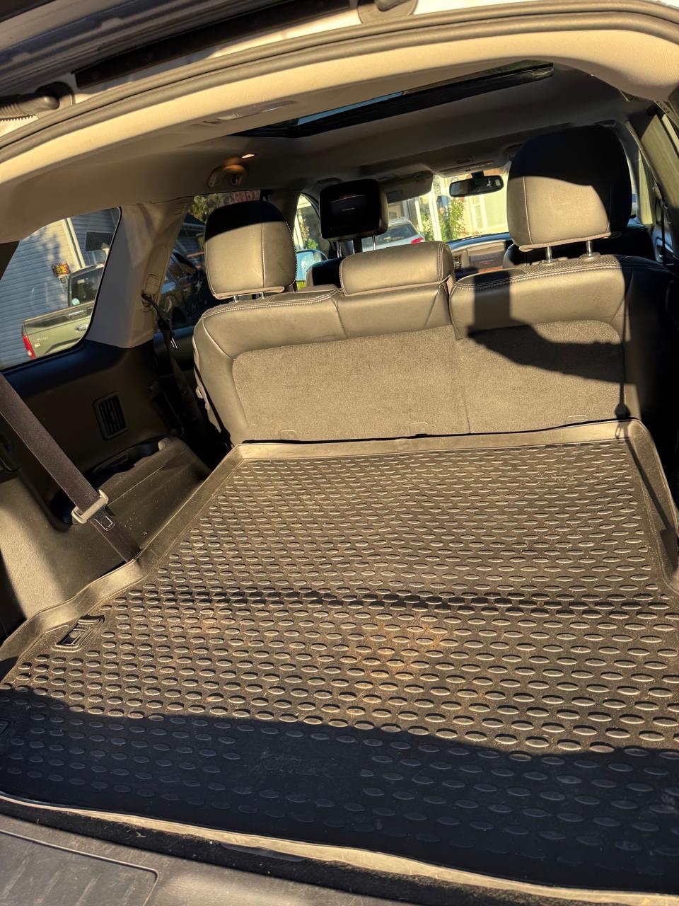 NISSAN PATHFINDER 3.5 At Exclusive Cvt 4x4 año 2017