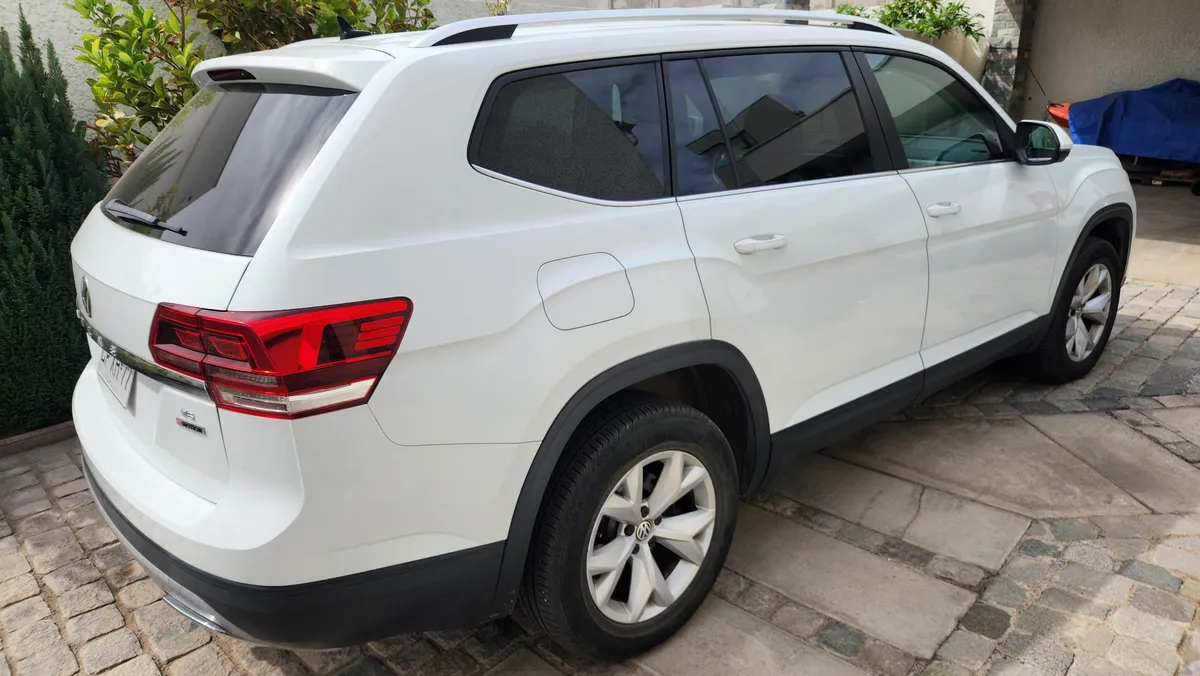 VOLKSWAGEN ATLAS 3.6 Fsi Comfortline At 4x4 año 2020