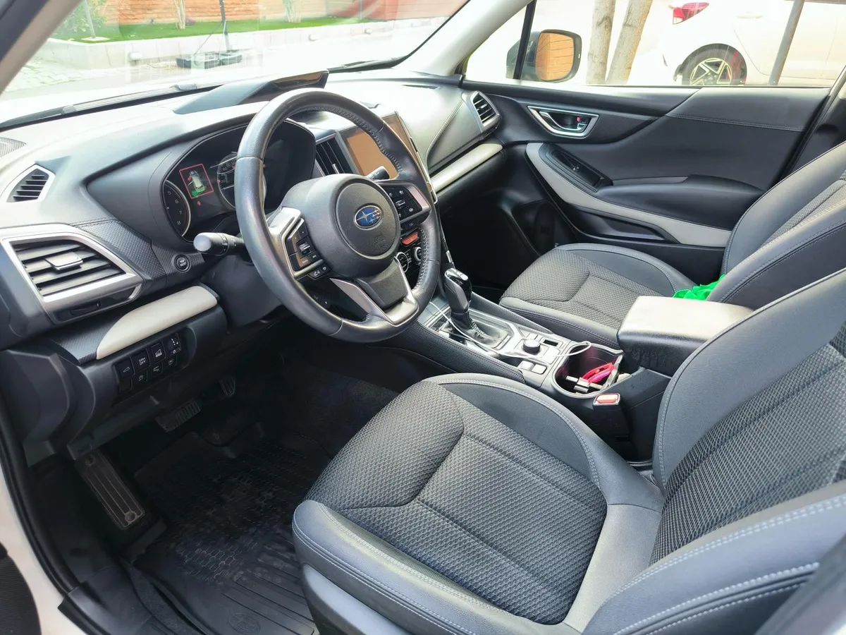 Subaru Forester 2.5 Dynamic Eyesight At 4x4 año 2024