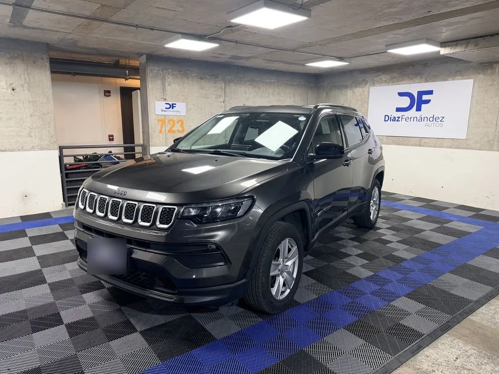 Jeep Compass Sport año 2023