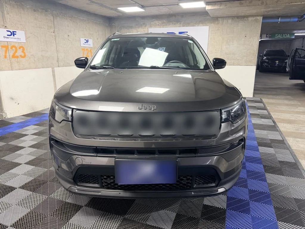 Jeep Compass Sport año 2023